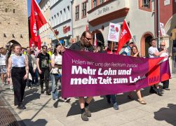 Tag Der Arbeit In Jena Hunderte Bei Kundgebung Und Demo 25